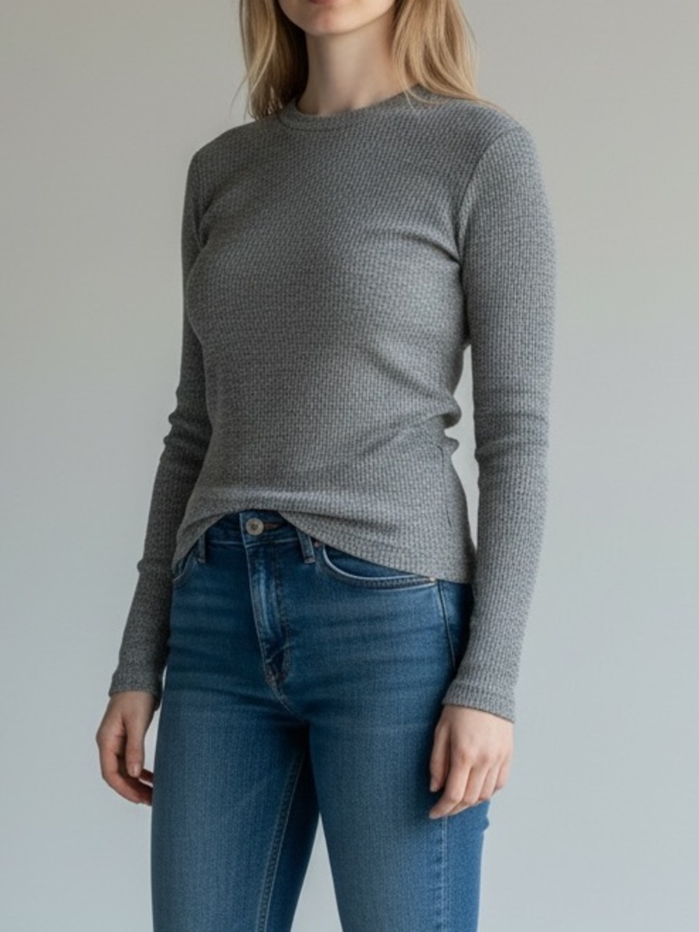 NWOT Agolde Delphi slim tee grey large
